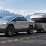 Can you tow a trailer with a rented Cybertruck?